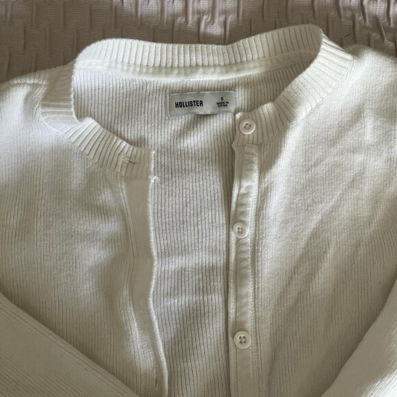 Hollister Co. Women's White Cardigan - Picture 3 of 4